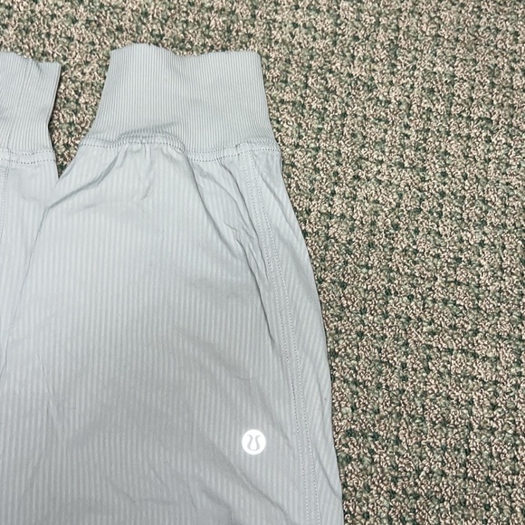 Lululemon Dance Studio Jogger - Picture 4 of 5